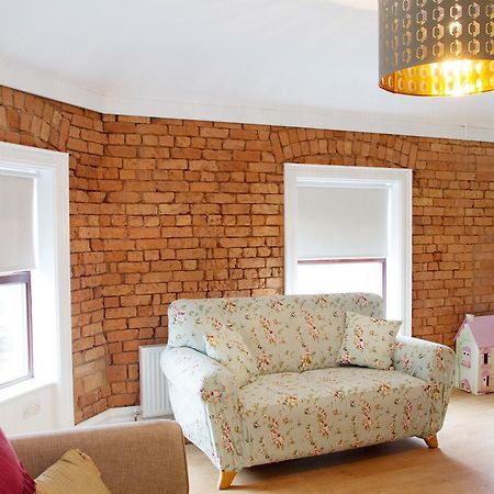 The Village Rooms Dundalk Buitenkant foto