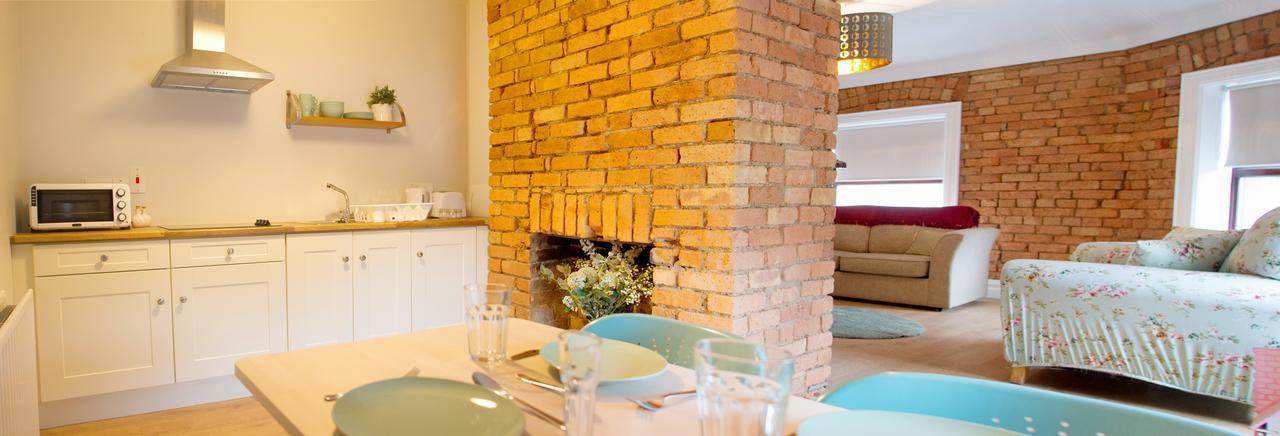 The Village Rooms Dundalk Buitenkant foto