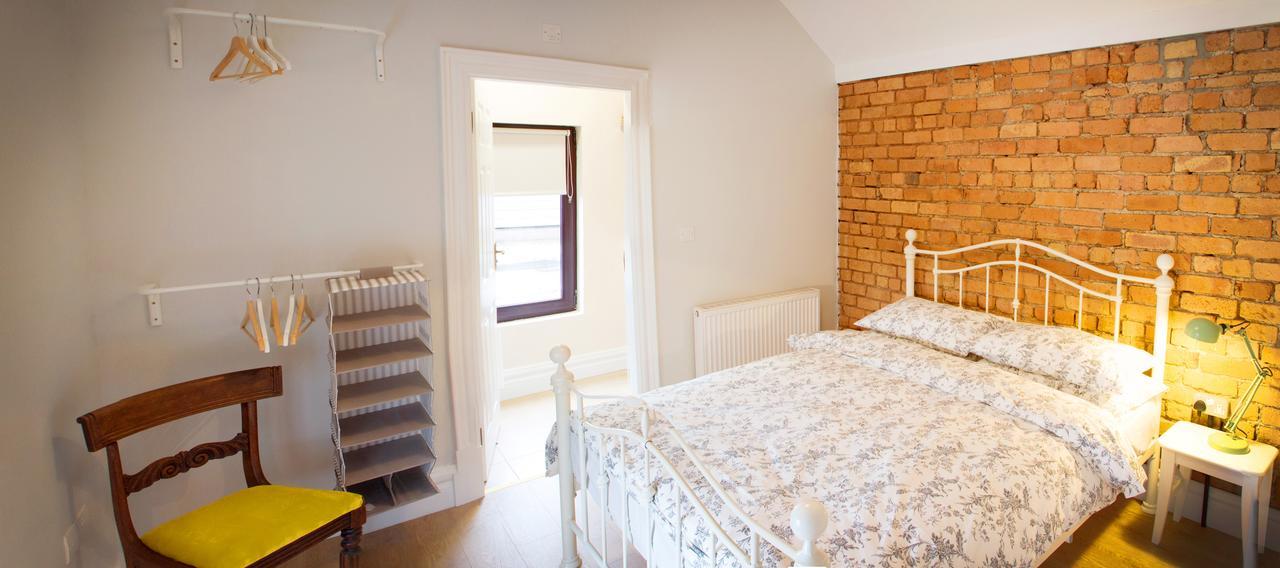 The Village Rooms Dundalk Buitenkant foto