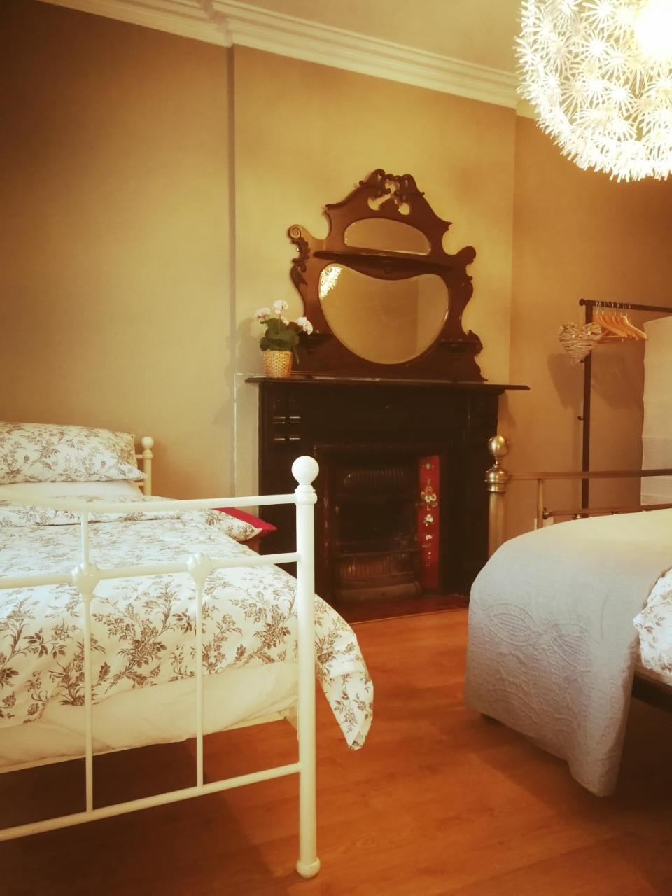 The Village Rooms Dundalk Buitenkant foto
