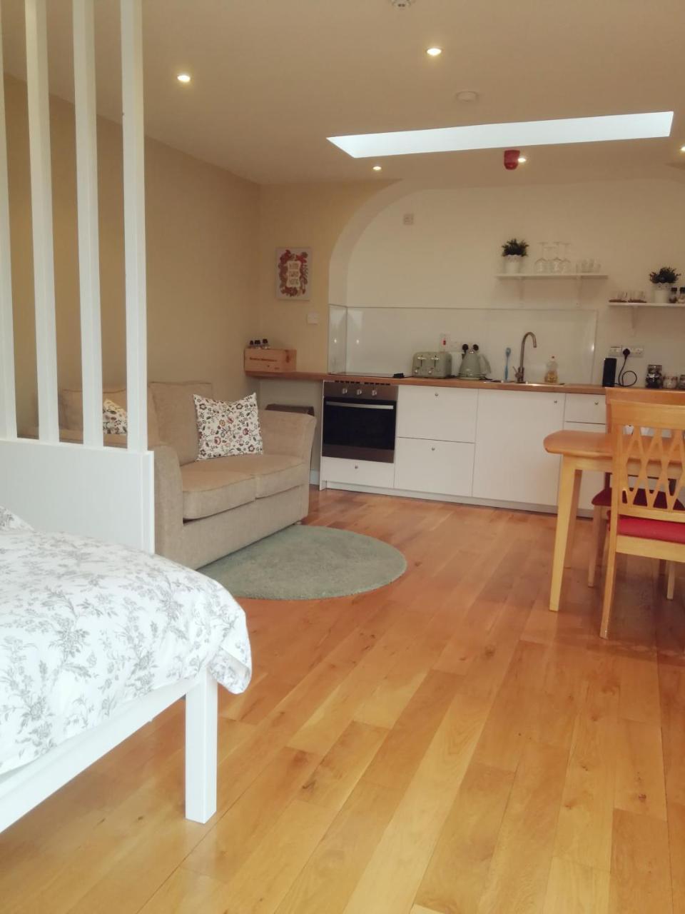 The Village Rooms Dundalk Buitenkant foto